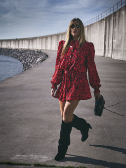 VESTIDO "ANIMAL PRINT" ROJO...